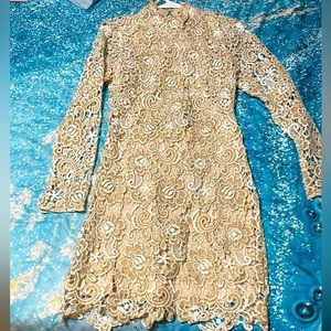 Venus Gold and White Lace Long Sleeve Open Back Mini Dress Size 4